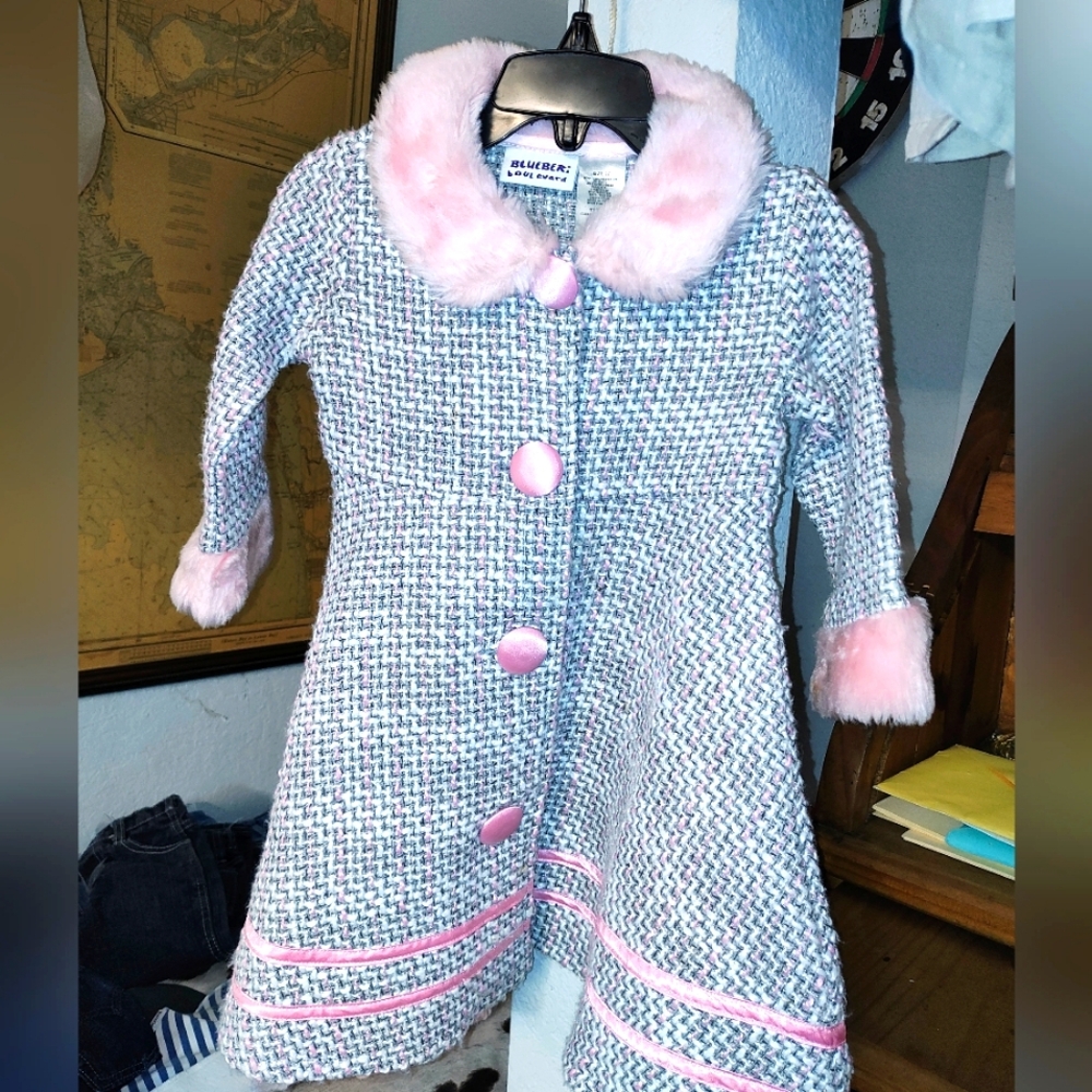 Girls grey tweed & pink dress coat by Blueberi size 3T -